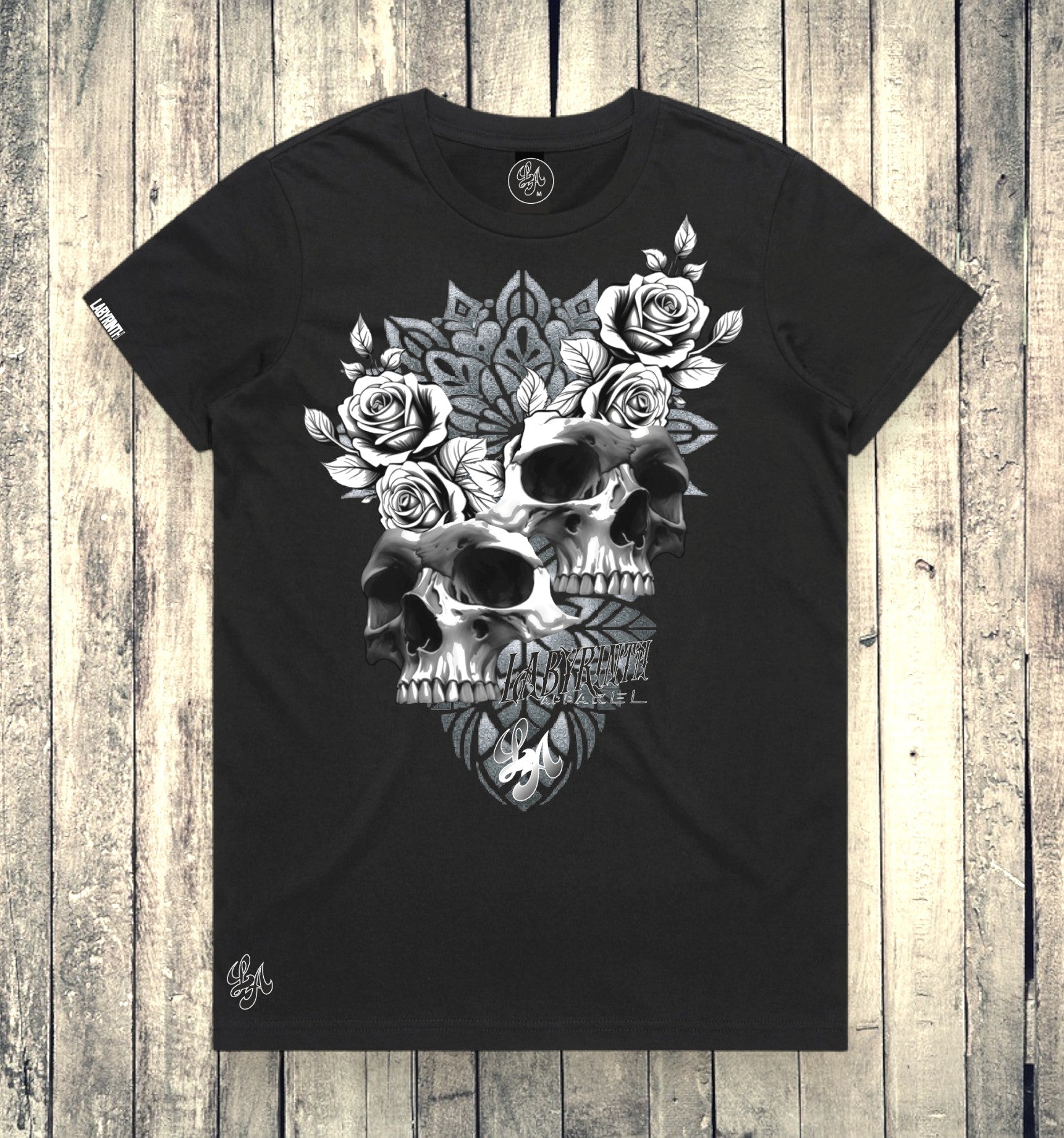LOVE IS DEAD - BLACK TEE